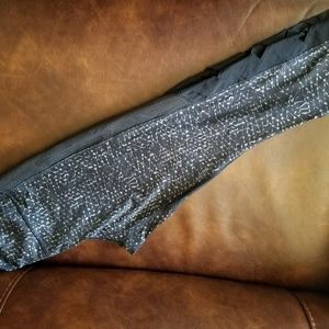 Lululemon crop pants